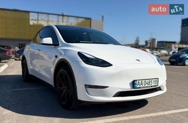 Внедорожник / Кроссовер Tesla Model Y 2022 в Киеве