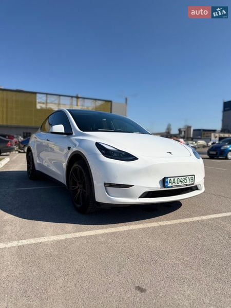 Tesla Model Y 2022 Tesla Model Y 2022