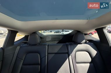 Внедорожник / Кроссовер Tesla Model Y 2022 в Киеве