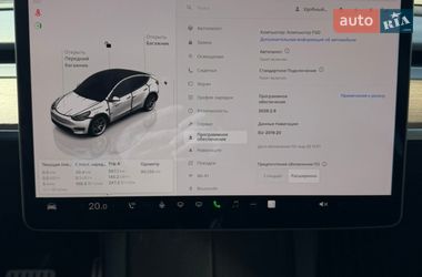Внедорожник / Кроссовер Tesla Model Y 2022 в Киеве