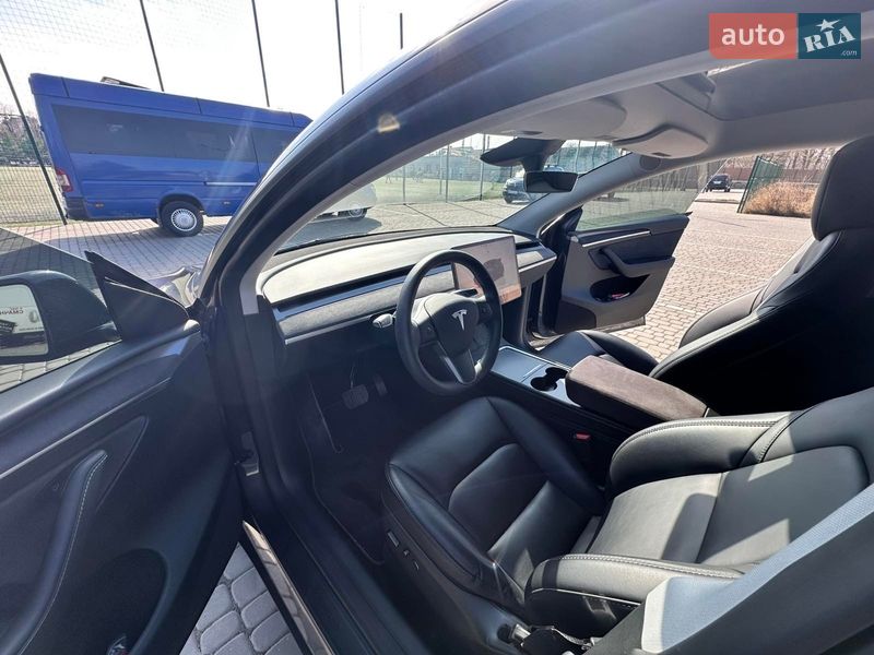 Позашляховик / Кросовер Tesla Model Y 2023 в Вінниці