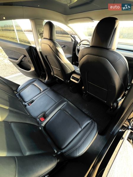 Позашляховик / Кросовер Tesla Model Y 2021 в Вінниці фото 17 Позашляховик / Кросовер Tesla Model Y 2021 в Вінниці