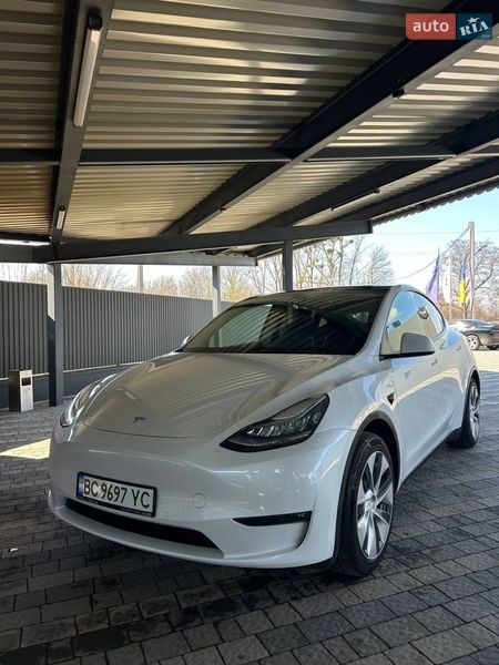 Tesla Model Y 2021 Tesla Model Y 2021