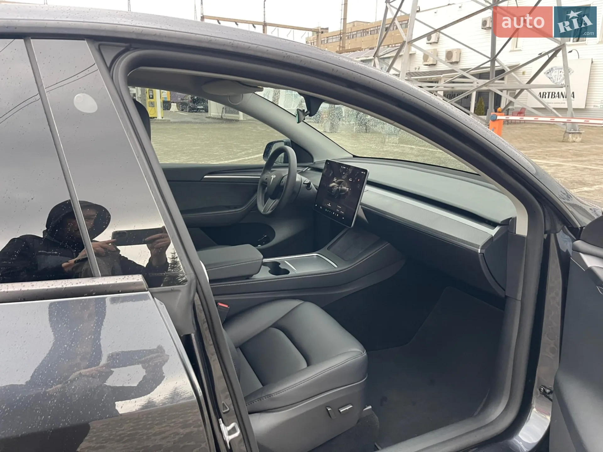 2024 Tesla Model Y - мініатюра 22