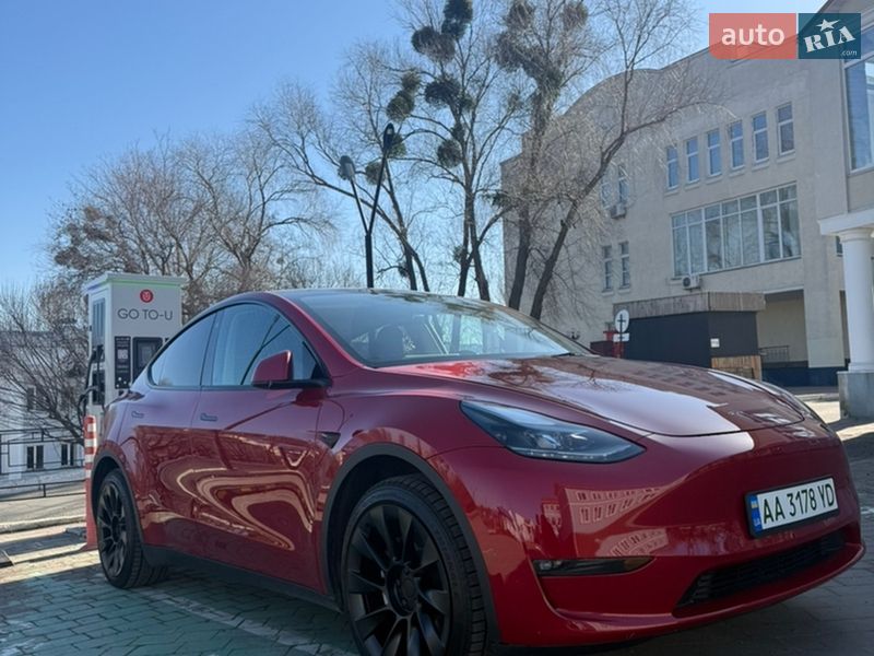 Внедорожник / Кроссовер Tesla Model Y 2023 в Киеве фото 2 Внедорожник / Кроссовер Tesla Model Y 2023 в Киеве