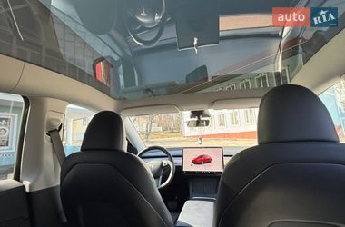 Позашляховик / Кросовер Tesla Model Y 2023 в Києві