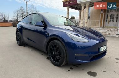 Позашляховик / Кросовер Tesla Model Y 2023 в Тернополі