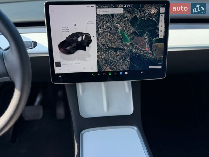 Позашляховик / Кросовер Tesla Model Y 2024 в Києві фото 20 Позашляховик / Кросовер Tesla Model Y 2024 в Києві