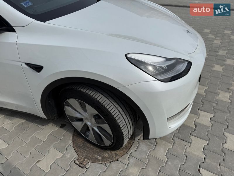 Позашляховик / Кросовер Tesla Model Y 2022 в Львові фото 7 Позашляховик / Кросовер Tesla Model Y 2022 в Львові