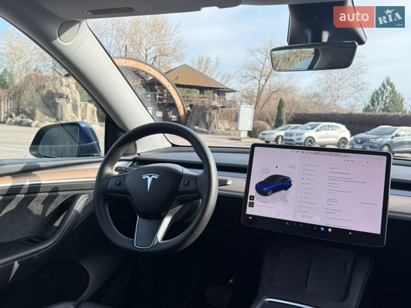 Позашляховик / Кросовер Tesla Model Y 2023 в Дніпрі фото 15 Позашляховик / Кросовер Tesla Model Y 2023 в Дніпрі