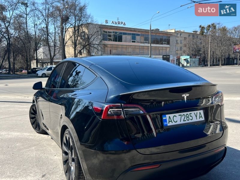 Внедорожник / Кроссовер Tesla Model Y 2022 в Харькове