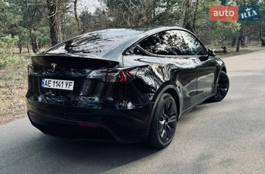 Внедорожник / Кроссовер Tesla Model Y 2023 в Днепре