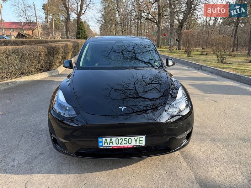 Внедорожник / Кроссовер Tesla Model Y 2022 в Киеве фото 4 Внедорожник / Кроссовер Tesla Model Y 2022 в Киеве
