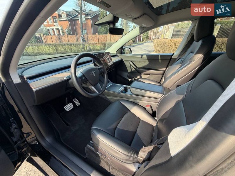 Внедорожник / Кроссовер Tesla Model Y 2022 в Киеве фото 25 Внедорожник / Кроссовер Tesla Model Y 2022 в Киеве