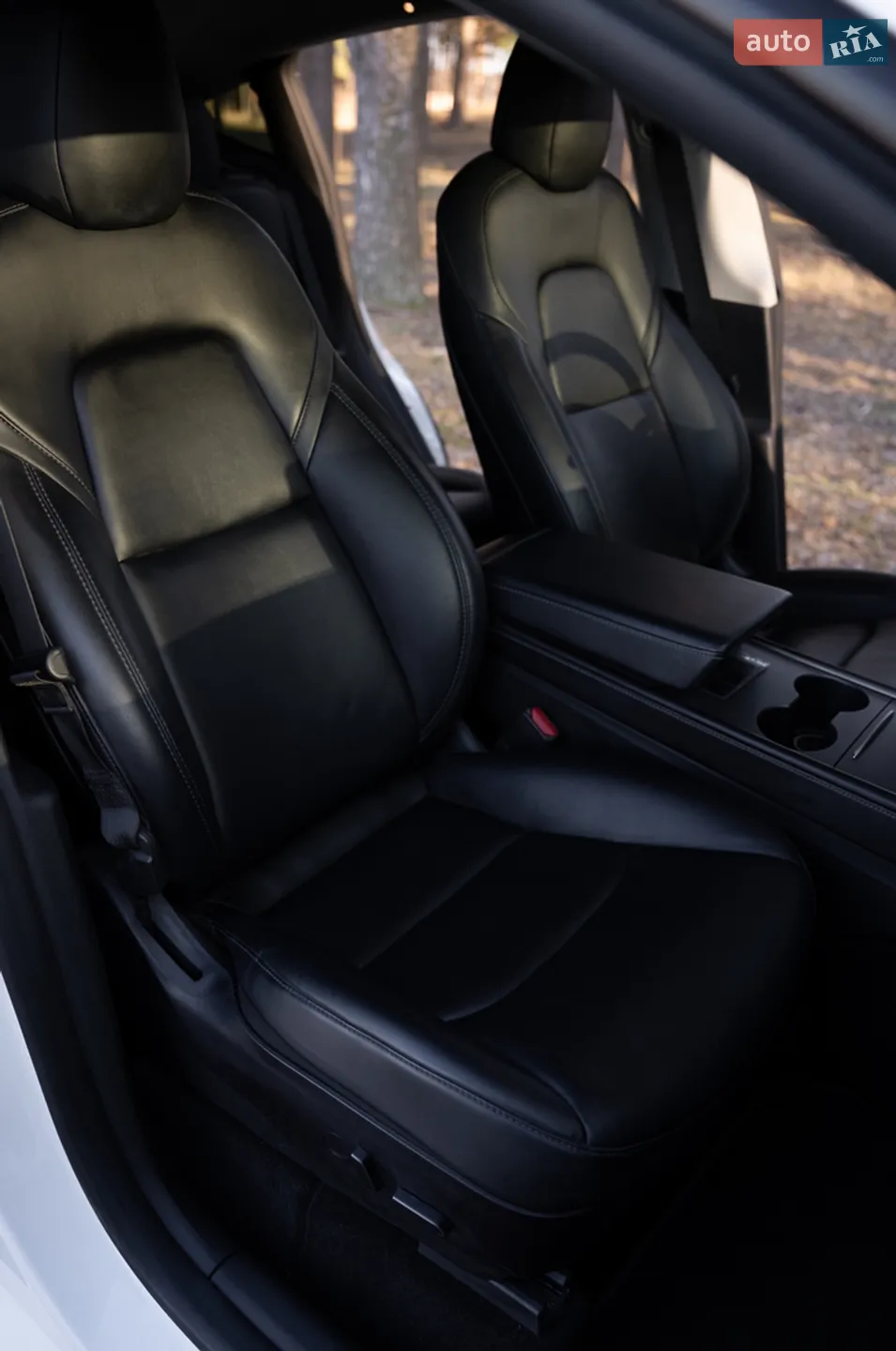 2021 Tesla Model Y - мініатюра 2