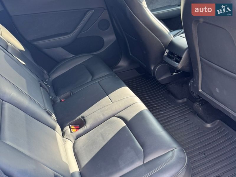 Внедорожник / Кроссовер Tesla Model Y 2023 в Киеве фото 22 Внедорожник / Кроссовер Tesla Model Y 2023 в Киеве