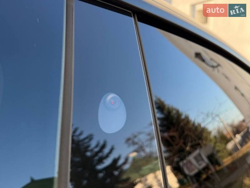 Внедорожник / Кроссовер Tesla Model Y 2025 в Киеве фото 10 Внедорожник / Кроссовер Tesla Model Y 2025 в Киеве