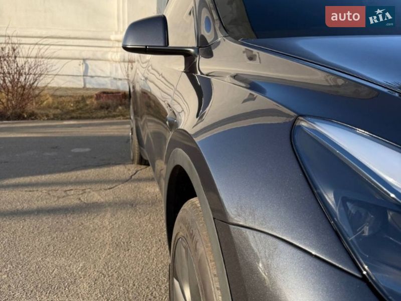 Внедорожник / Кроссовер Tesla Model Y 2025 в Киеве фото 6 Внедорожник / Кроссовер Tesla Model Y 2025 в Киеве