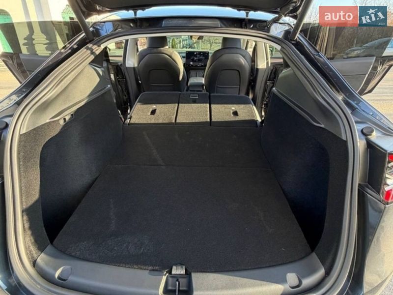 Внедорожник / Кроссовер Tesla Model Y 2025 в Киеве фото 19 Внедорожник / Кроссовер Tesla Model Y 2025 в Киеве