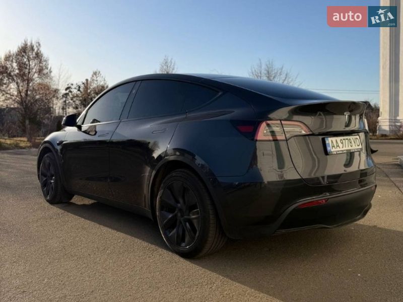 Внедорожник / Кроссовер Tesla Model Y 2025 в Киеве фото 24 Внедорожник / Кроссовер Tesla Model Y 2025 в Киеве