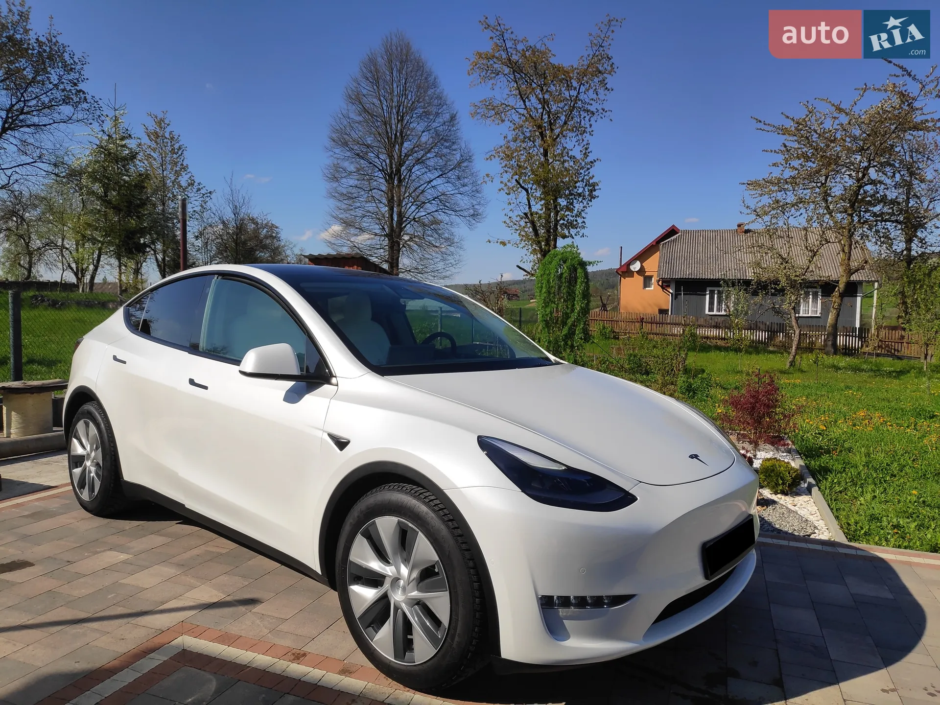 2020 Tesla Model Y - мініатюра 3