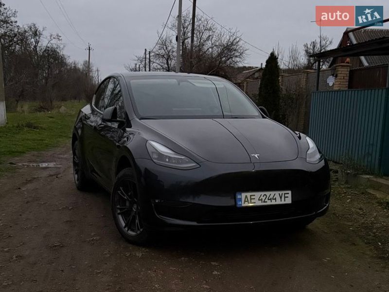 Внедорожник / Кроссовер Tesla Model Y 2024 в Кривом Роге фото 3 Внедорожник / Кроссовер Tesla Model Y 2024 в Кривом Роге