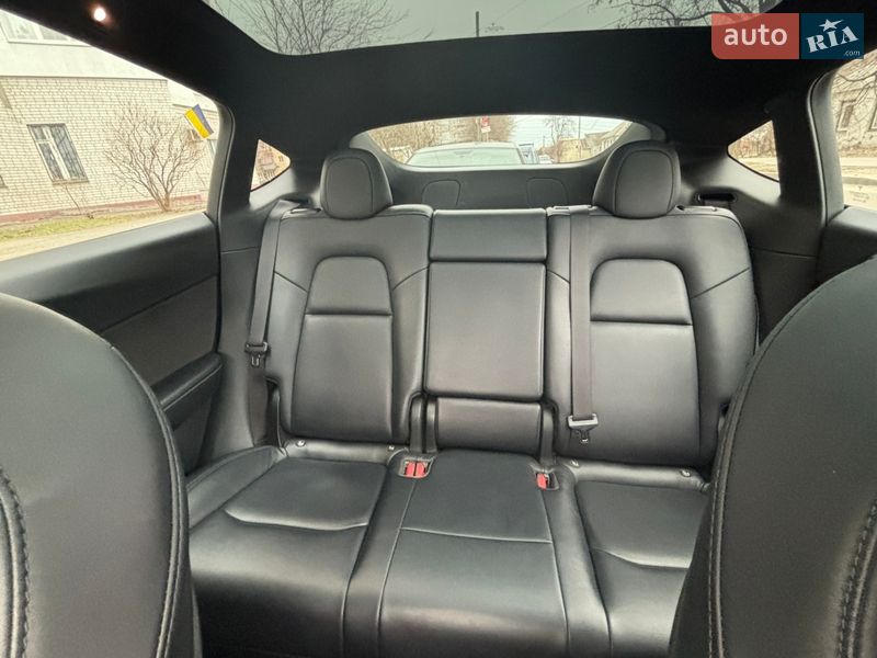 Внедорожник / Кроссовер Tesla Model Y 2022 в Днепре фото 6 Внедорожник / Кроссовер Tesla Model Y 2022 в Днепре