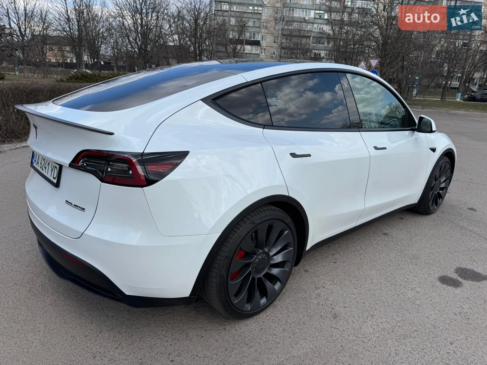 2023 Tesla Model Y - мініатюра 2