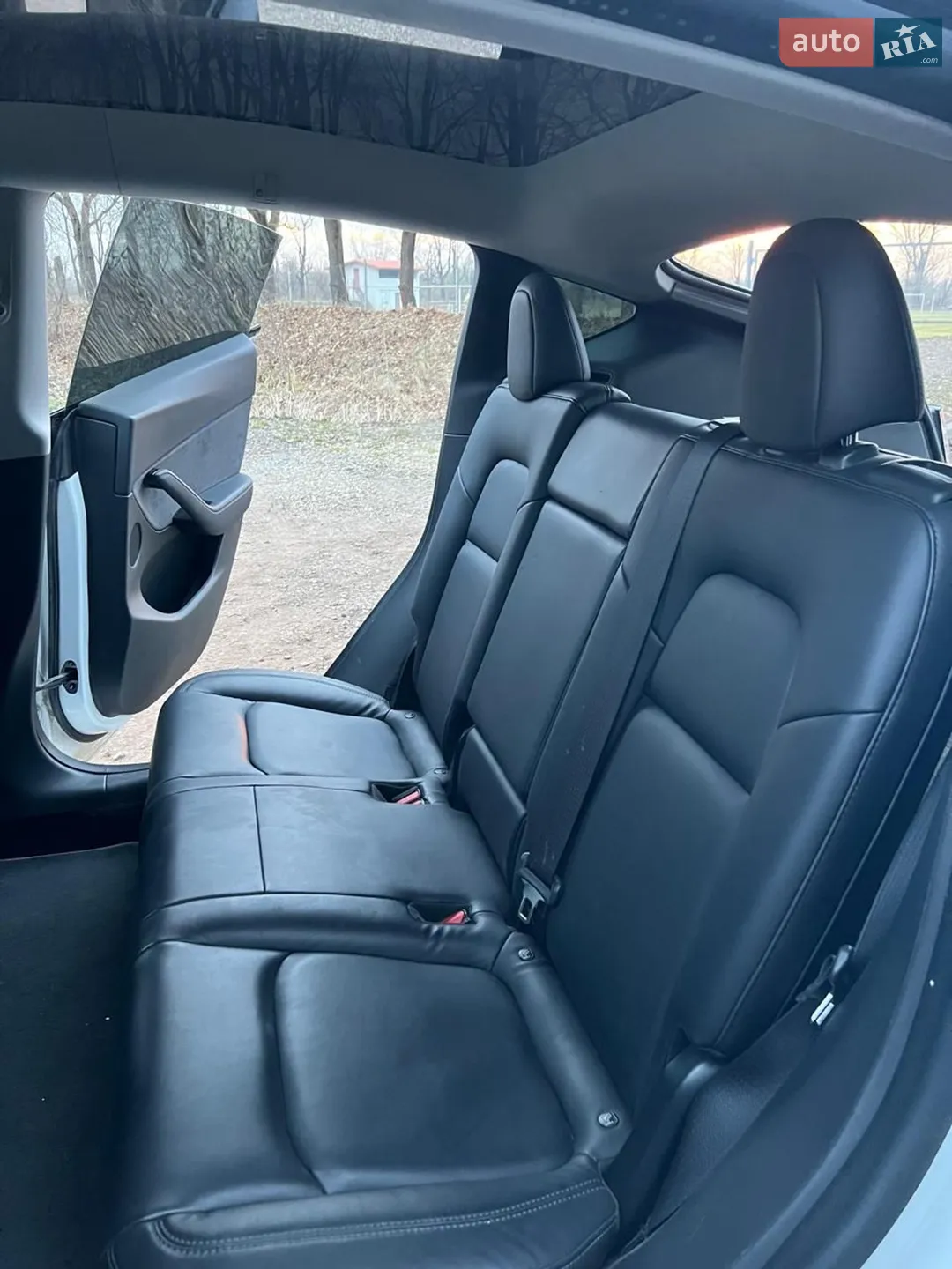 2020 Tesla Model Y - мініатюра 20