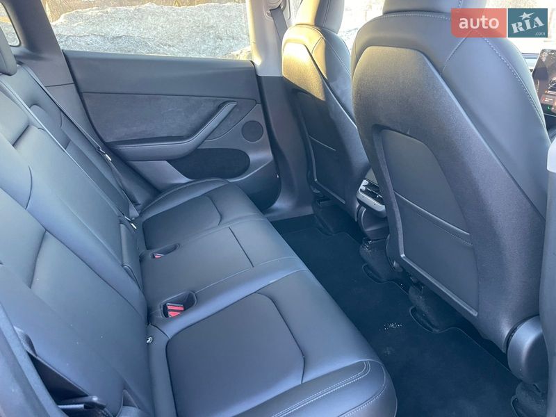 Внедорожник / Кроссовер Tesla Model Y 2022 в Ровно фото 13 Внедорожник / Кроссовер Tesla Model Y 2022 в Ровно