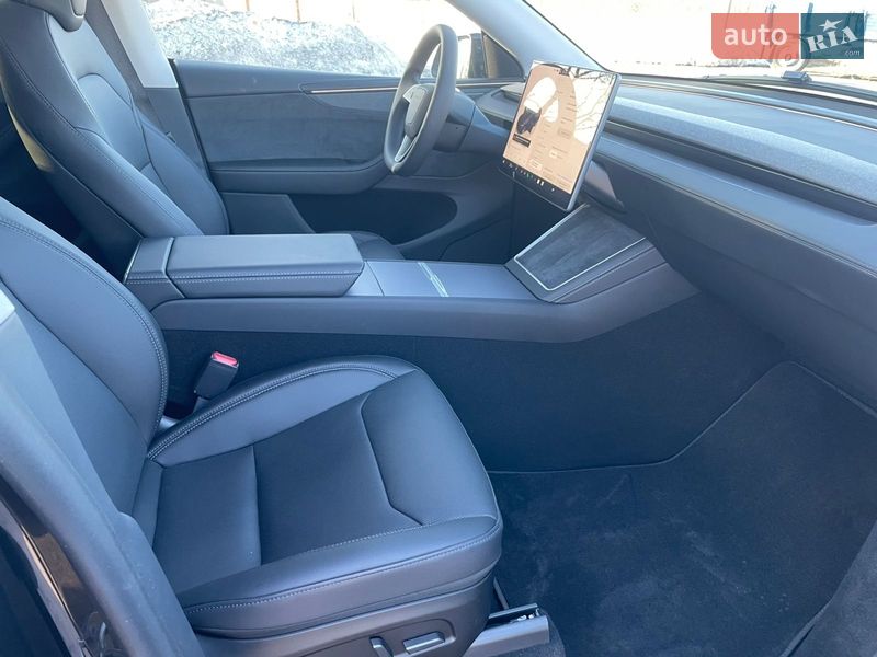 Внедорожник / Кроссовер Tesla Model Y 2025 в Ровно фото 13 Внедорожник / Кроссовер Tesla Model Y 2025 в Ровно