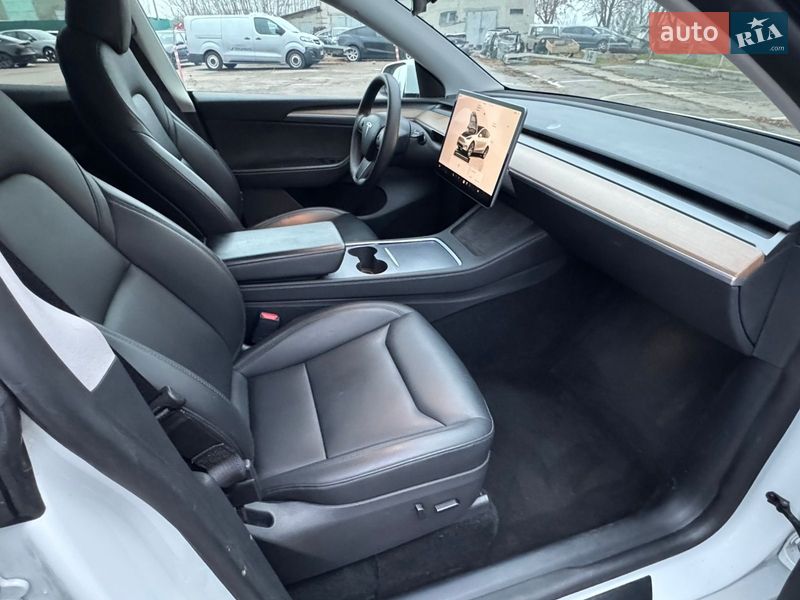 Внедорожник / Кроссовер Tesla Model Y 2023 в Ровно фото 24 Внедорожник / Кроссовер Tesla Model Y 2023 в Ровно
