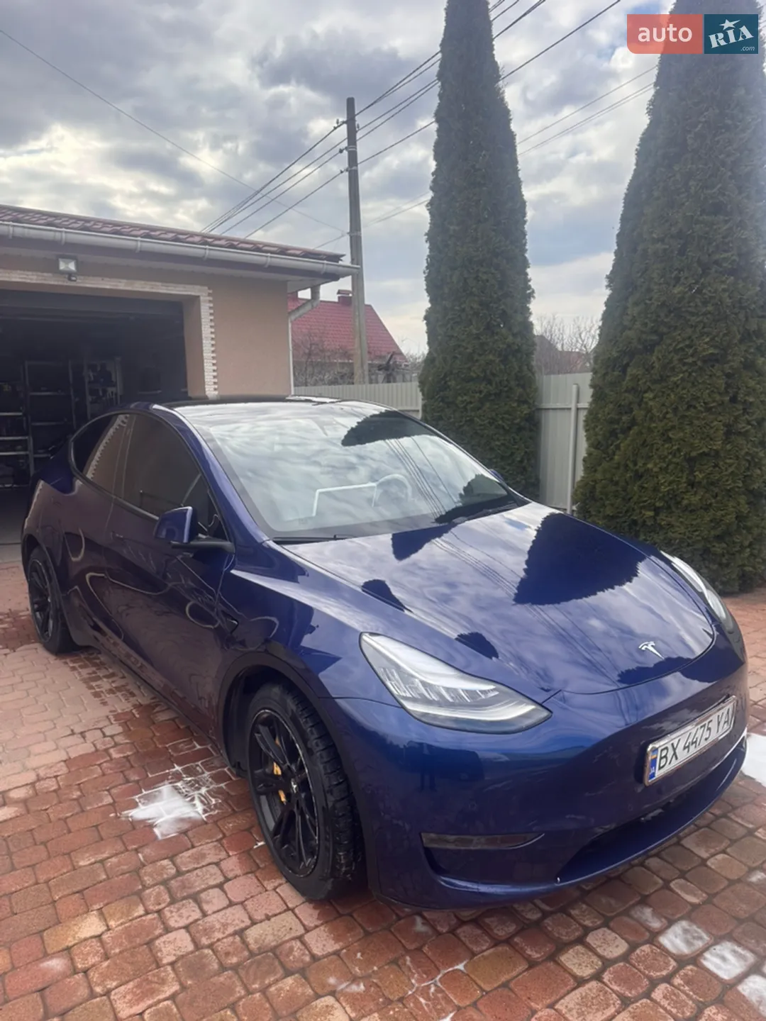 2021 Tesla Model Y - мініатюра 4