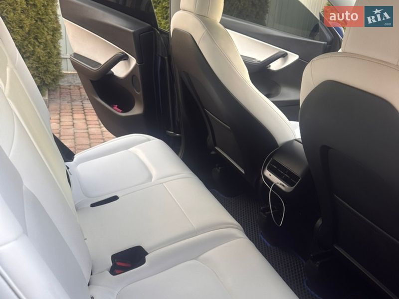 Внедорожник / Кроссовер Tesla Model Y 2021 в Хмельницком фото 16 Внедорожник / Кроссовер Tesla Model Y 2021 в Хмельницком