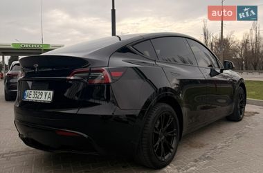 Внедорожник / Кроссовер Tesla Model Y 2023 в Днепре