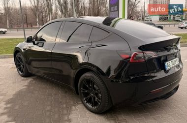 Внедорожник / Кроссовер Tesla Model Y 2023 в Днепре