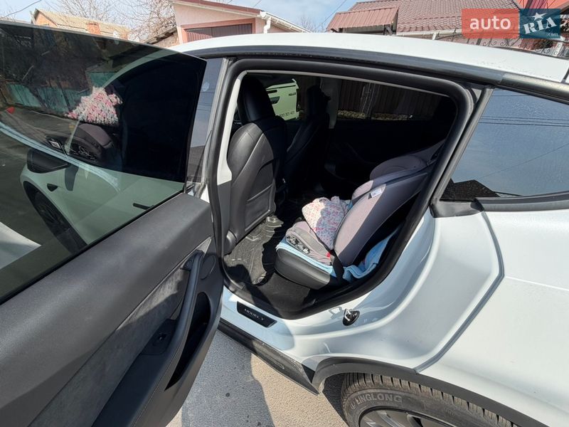 Внедорожник / Кроссовер Tesla Model Y 2023 в Виннице фото 13 Внедорожник / Кроссовер Tesla Model Y 2023 в Виннице