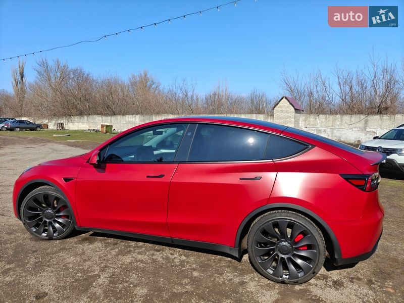 Внедорожник / Кроссовер Tesla Model Y 2023 в Лозовой