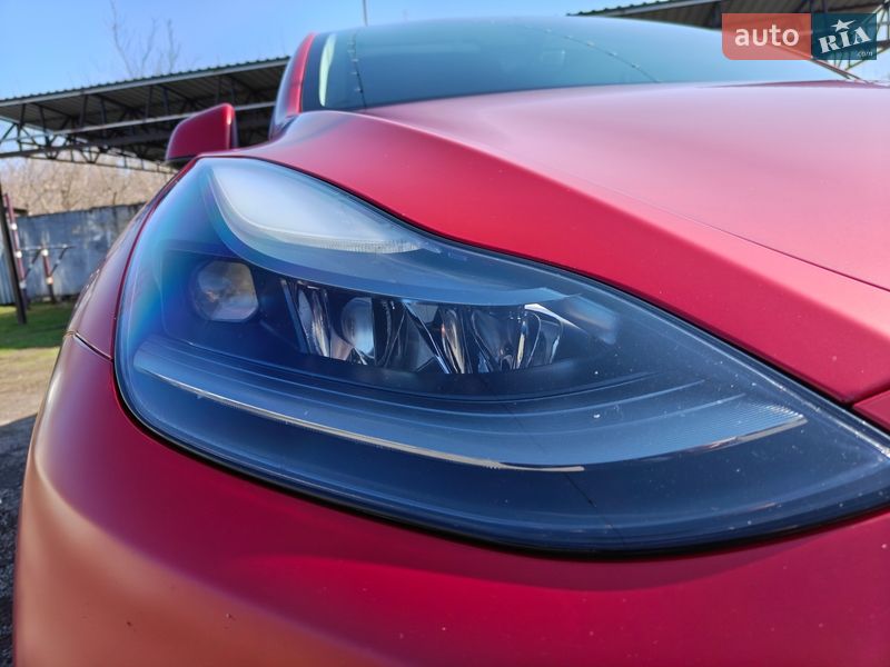 Внедорожник / Кроссовер Tesla Model Y 2023 в Лозовой