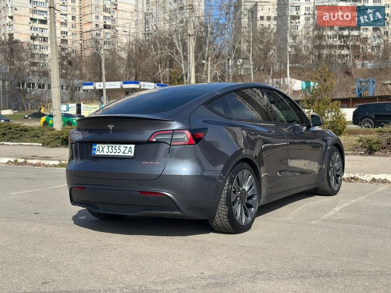 Внедорожник / Кроссовер Tesla Model Y 2023 в Харькове