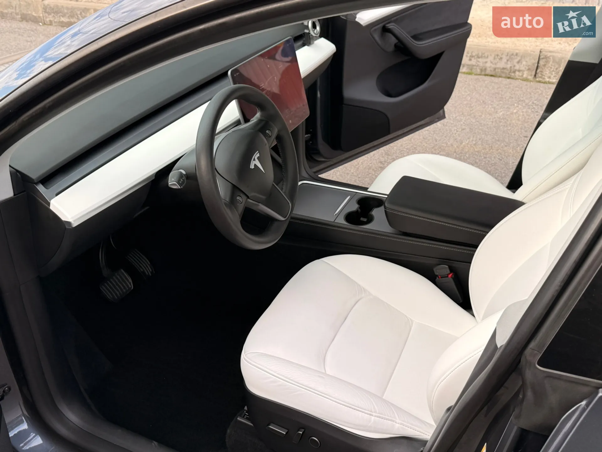 2023 Tesla Model Y - мініатюра 5