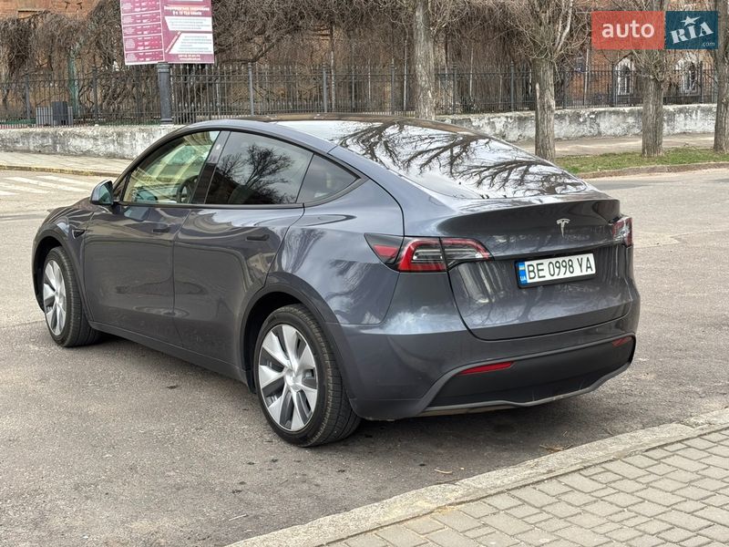 Внедорожник / Кроссовер Tesla Model Y 2023 в Николаеве