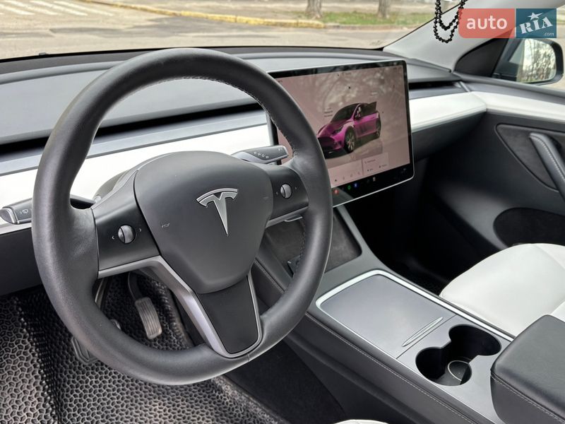 Внедорожник / Кроссовер Tesla Model Y 2023 в Николаеве