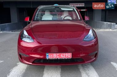 Внедорожник / Кроссовер Tesla Model Y 2024 в Киеве