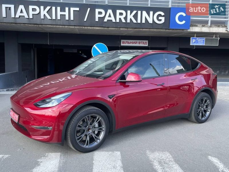 Внедорожник / Кроссовер Tesla Model Y 2024 в Киеве фото 11 Внедорожник / Кроссовер Tesla Model Y 2024 в Киеве