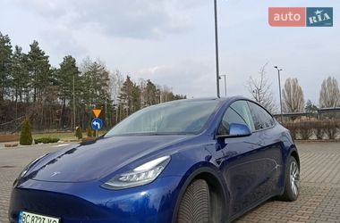 Внедорожник / Кроссовер Tesla Model Y 2021 в Киеве