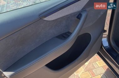 Внедорожник / Кроссовер Tesla Model Y 2025 в Кропивницком