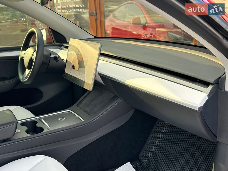 Внедорожник / Кроссовер Tesla Model Y 2023 в Житомире