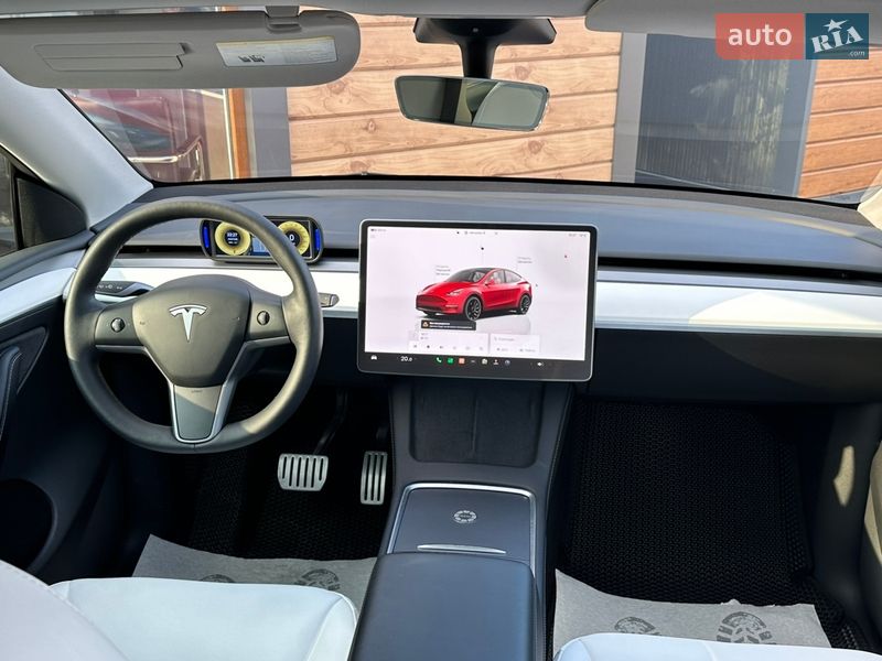 Внедорожник / Кроссовер Tesla Model Y 2023 в Житомире
