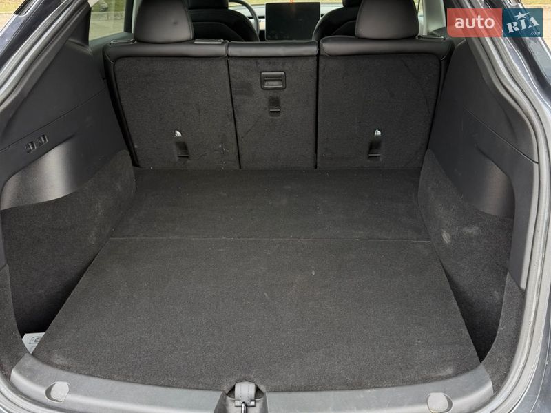 Внедорожник / Кроссовер Tesla Model Y 2021 в Золочеве фото 19 Внедорожник / Кроссовер Tesla Model Y 2021 в Золочеве